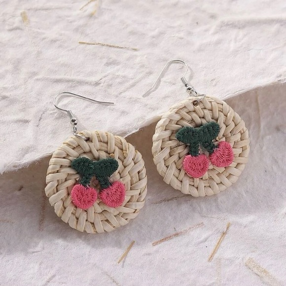 ❤️Cherry Rattan Drop Earrings - Picture 7 of 7